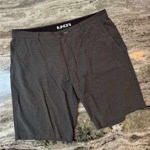 Men’s Gray Athetic Shorts Size 40